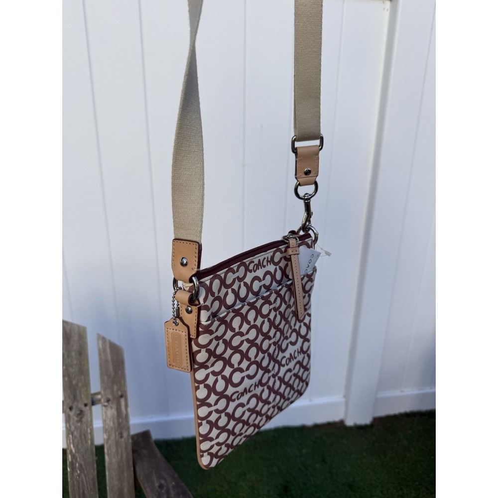 NWT Coach Brown Coated Canvas Leah‎ Op Art Swingpack 42420 S - Picture 8 of 13